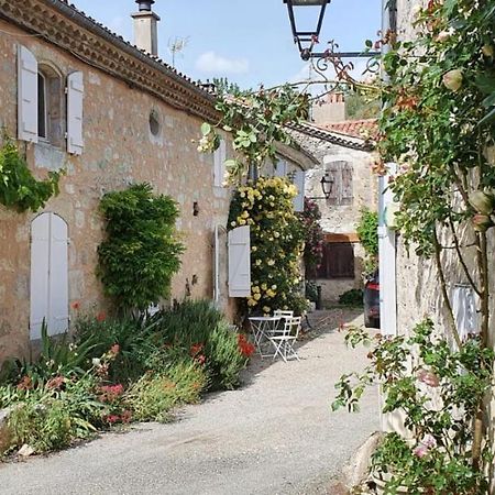 La Maison Des Cornieres Fources Экстерьер фото