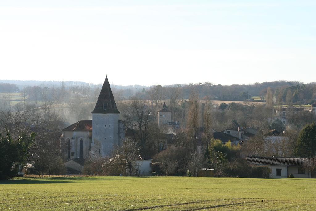 La Maison Des Cornieres Fources Экстерьер фото