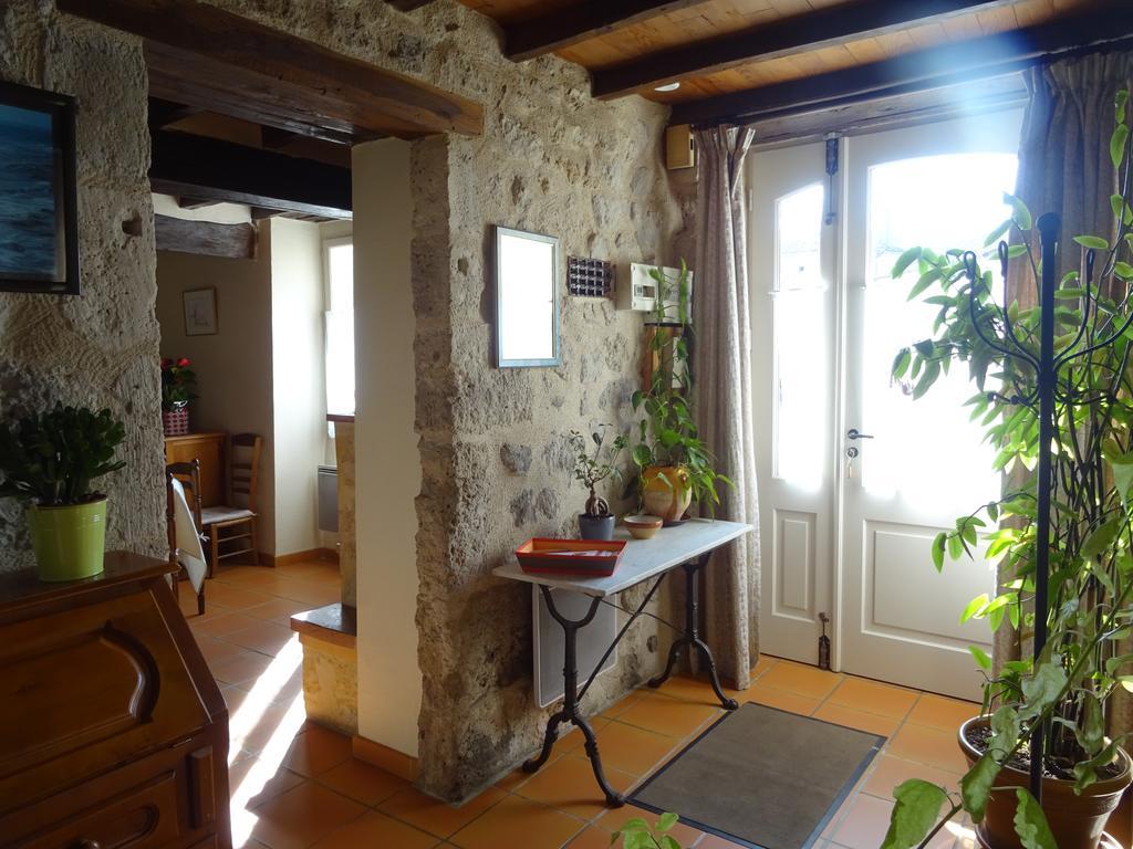 La Maison Des Cornieres Fources Экстерьер фото